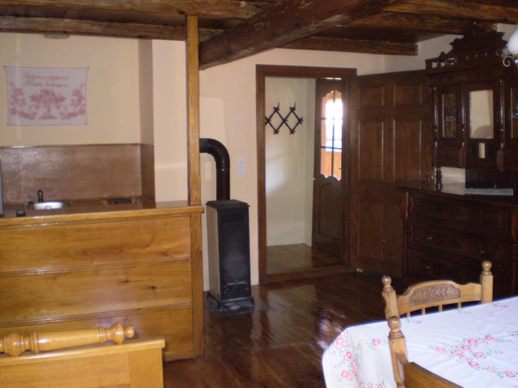 Apartments Iza Na Trem Čigoč Εξωτερικό φωτογραφία