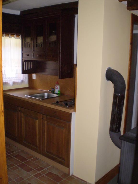 Apartments Iza Na Trem Čigoč Εξωτερικό φωτογραφία